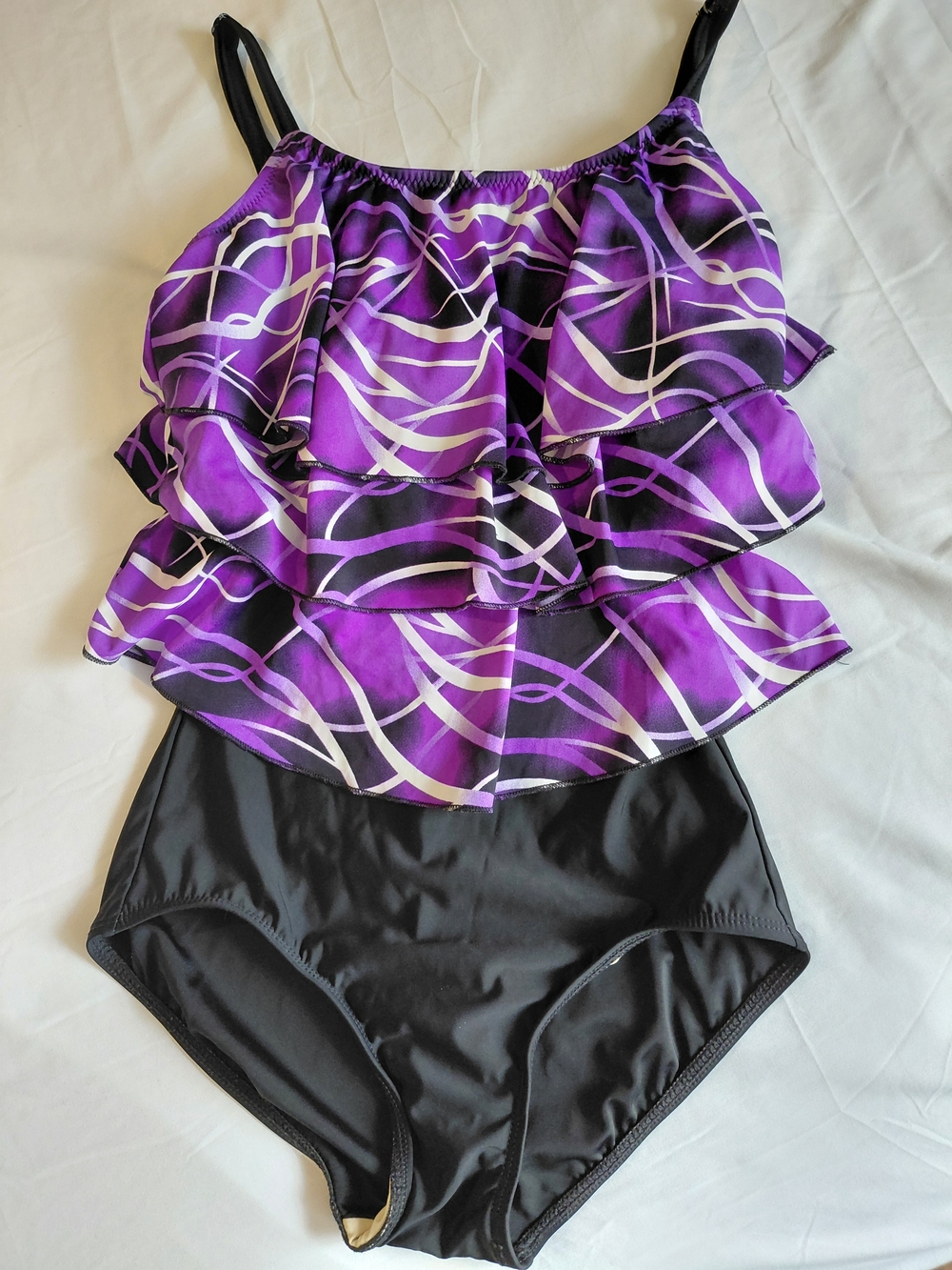T.H.E. Womens Purple Tiered Ruffle Tank One-Piece Slimming Swimsuit Sz 8